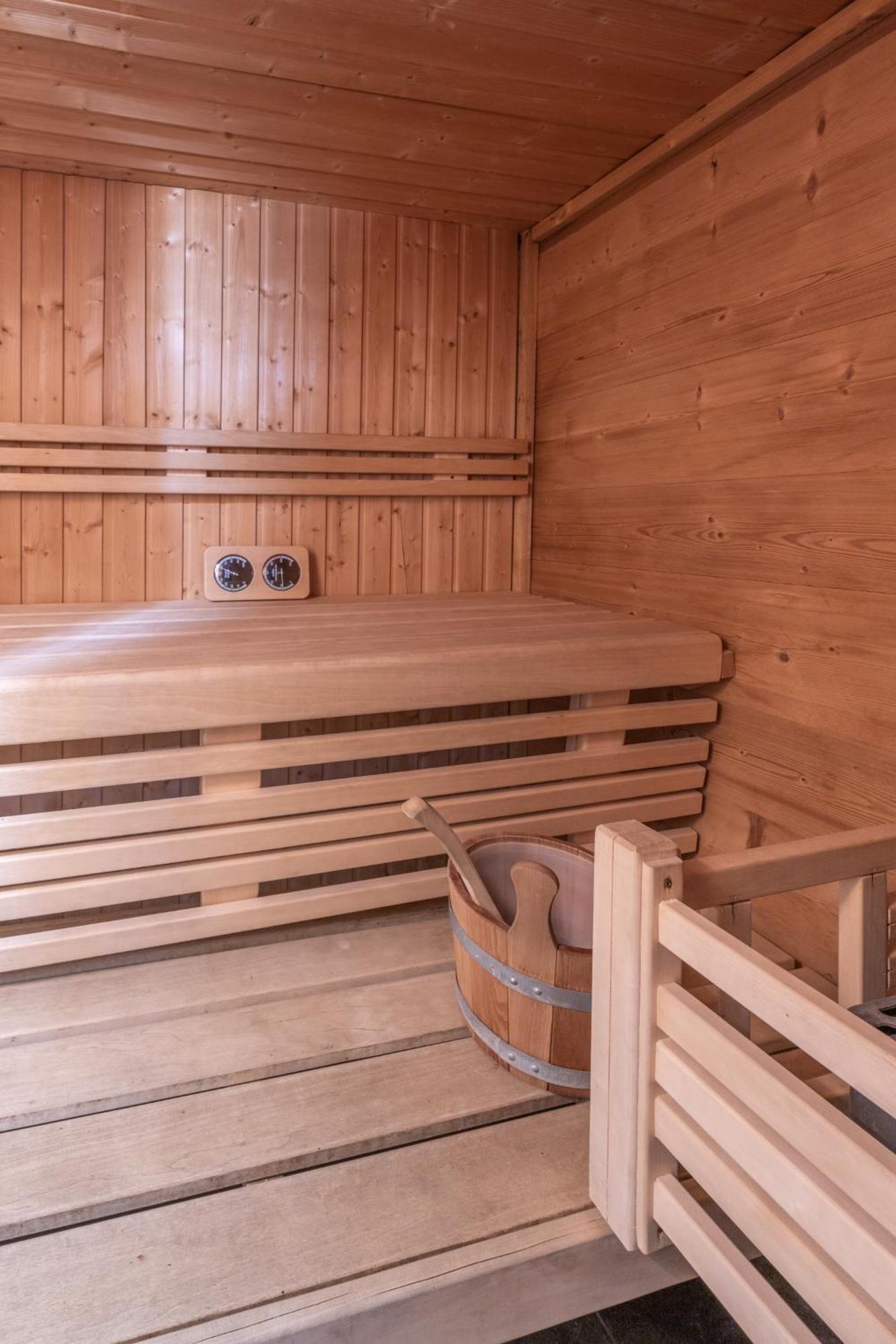 Chalet Alpe D'Huez 1850-Sea And Mountain Pleasure Avec 2 Appartements- 1 Appartement 3 Chambres 8 Couchages - 3 Salles D'Eau Et 1 Appartement 5 Chambres 12 Couchages 5 Salles D'Eau - Jacuzzi Et Sauna -Pieds Des Pistes Et Centre Exteriér fotografie